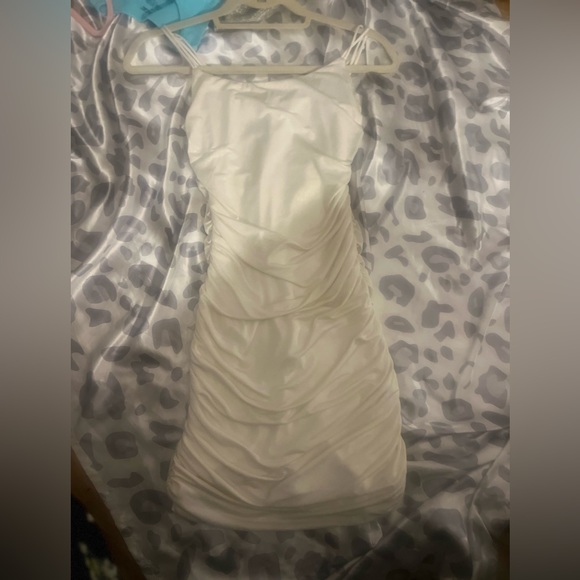 Lucy in the sky size small white glitter mini dress - Picture 1 of 2